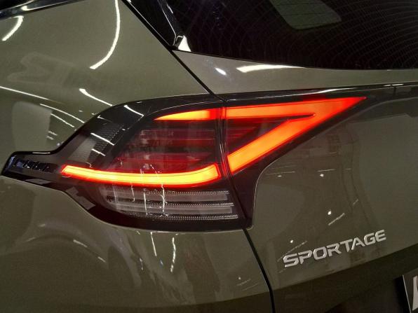 Kia Sportage V с пробегом 2022 года, цена 3 999 000 рублей, 27988 км, внедорожник, Автокод Объявления