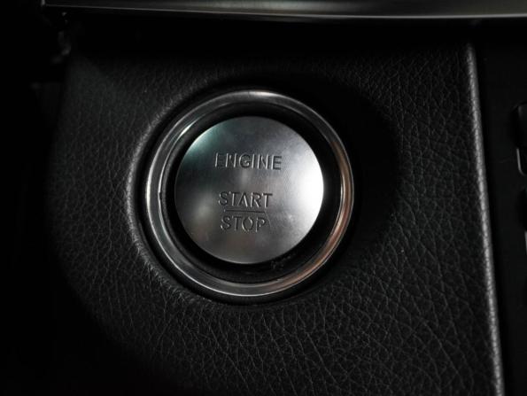 Mercedes-Benz E-Класс IV (W212 S212 C207) Рестайлинг с пробегом 2014 года, цена 2 749 000 рублей, 201335 км, седан, Автокод Объявления