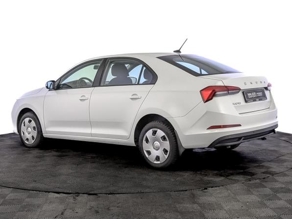 Skoda Rapid II с пробегом 2021 года, цена 1 110 000 рублей, 194871 км, лифтбек, Автокод Объявления