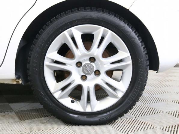 Opel Corsa D Рестайлинг II с пробегом 2011 года, цена 370 000 рублей, 189866 км, хэтчбек, Автокод Объявления