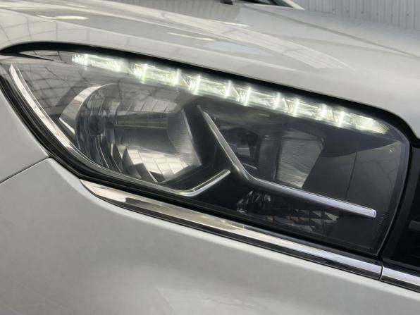Lada (ВАЗ) XRAY I с пробегом 2019 года, цена 1 017 000 рублей, 131245 км, хэтчбек, Автокод Объявления