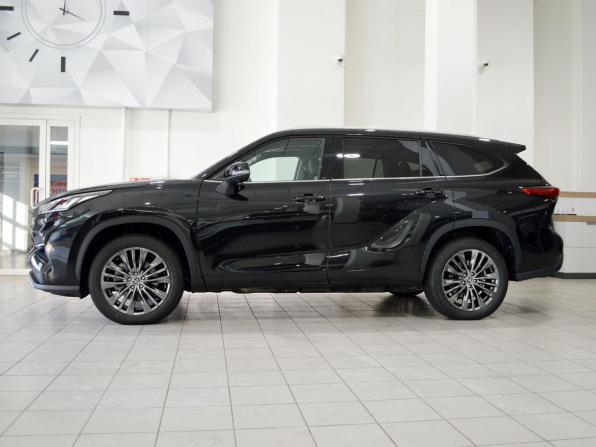 Toyota Highlander IV (XU70) с пробегом 2025 года, цена 5 555 000 рублей, 50 км, внедорожник, Автокод Объявления