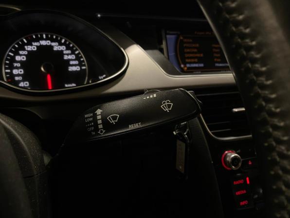 Audi A4 IV (B8) Рестайлинг с пробегом 2012 года, цена 1 160 000 рублей, 248584 км, седан, Автокод Объявления