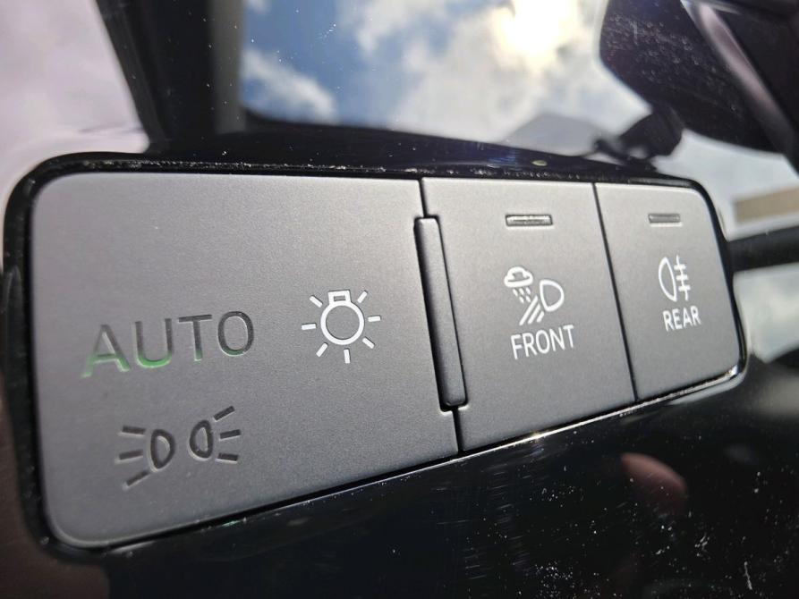 Audi Q3 II (F3) Нижнекамск  - изображение 16