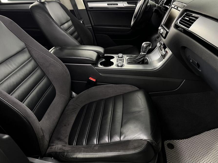 Volkswagen Touareg II Рестайлинг Калининград  - изображение 12