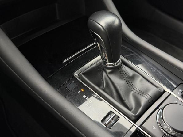 Mazda 3 IV (BP) с пробегом 2019 года, цена 1 930 000 рублей, 151000 км, седан, Автокод Объявления