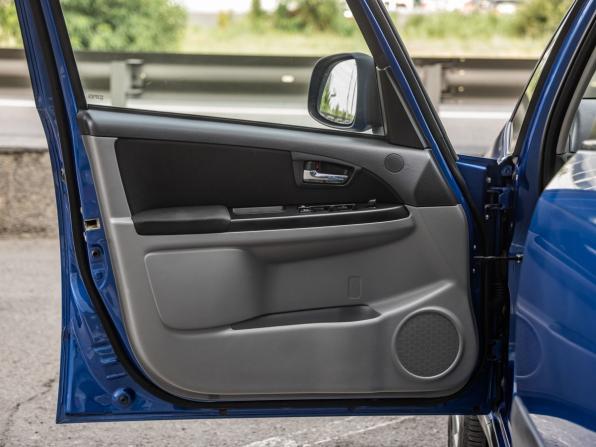 Suzuki SX4 I (Classic) Рестайлинг с пробегом 2012 года, цена 948 000 рублей, 181398 км, хэтчбек, Автокод Объявления
