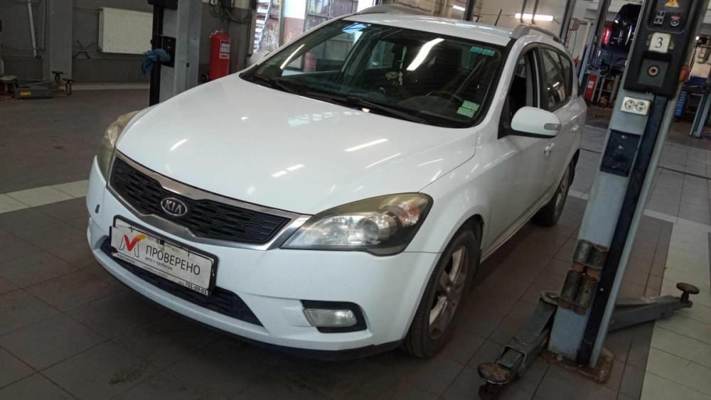 Kia Ceed I Рестайлинг Санкт-Петербург  - изображение 1