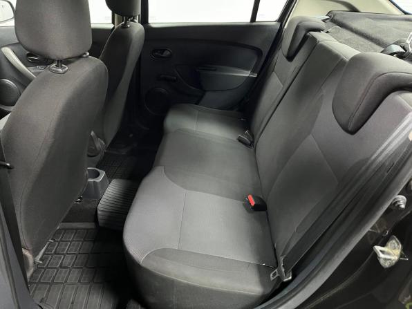 Renault Logan II Рестайлинг с пробегом 2021 года, цена 1 024 000 рублей, 88657 км, седан, Автокод Объявления