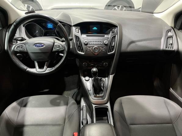 Ford Focus III Рестайлинг с пробегом 2018 года, цена 990 000 рублей, 107269 км, хэтчбек, Автокод Объявления