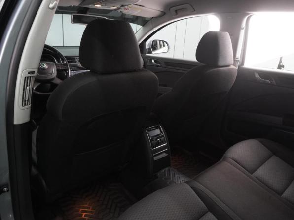Skoda Superb II с пробегом 2013 года, цена 969 000 рублей, 217185 км, лифтбек, Автокод Объявления