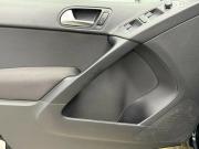 Volkswagen Tiguan I Рестайлинг Набережные Челны  - изображение 25