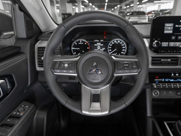 Mitsubishi L200 VI с пробегом 2026 года, цена 5 800 000 рублей, 16 км, пикап, Автокод Объявления