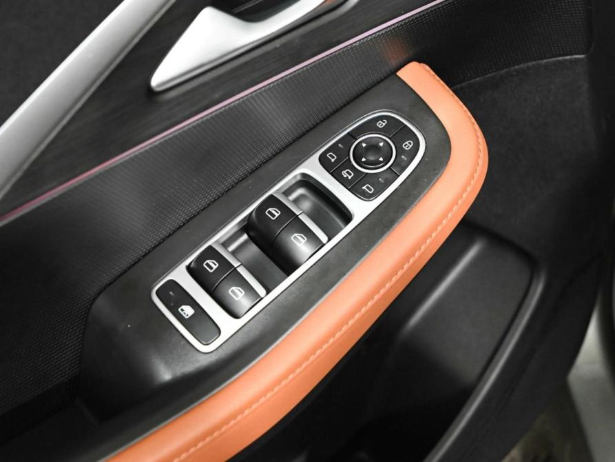 Omoda C5 I Екатеринбург  - изображение 16