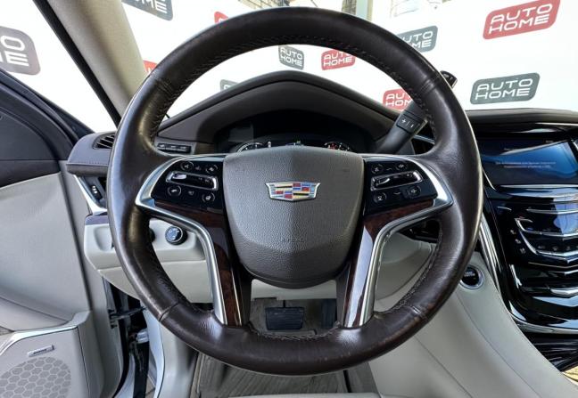 Cadillac Escalade IV с пробегом 2016 года, цена 4 499 990 рублей, 148000 км, внедорожник, Автокод Объявления