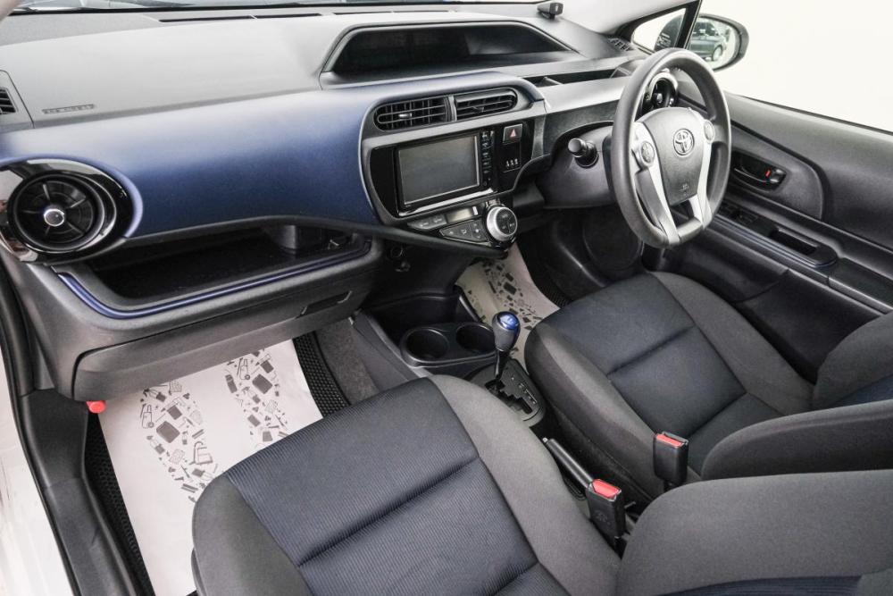 Toyota Aqua I Рестайлинг Красноярск  - изображение 13