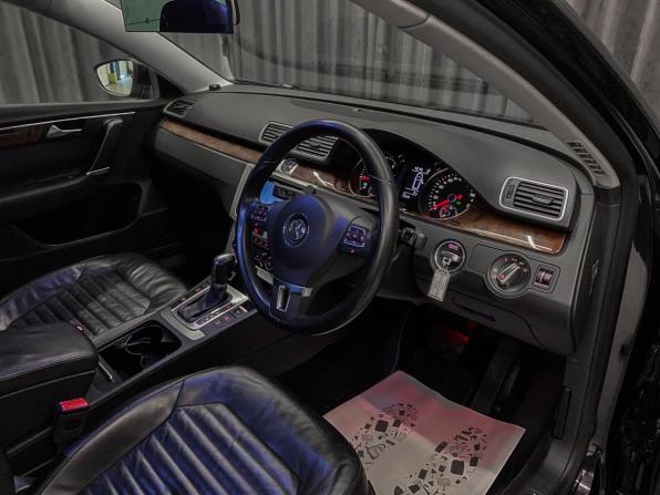 Volkswagen Passat B7 с пробегом 2011 года, цена 1 150 000 рублей, 77000 км, универсал, Автокод Объявления