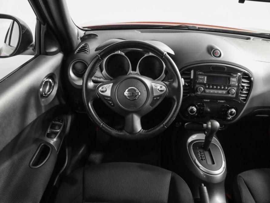 Nissan Juke I Санкт-Петербург  - изображение 12