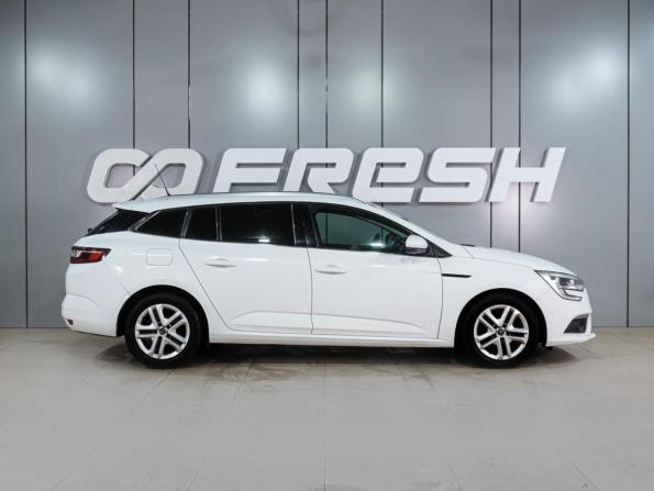 Renault Megane IV с пробегом 2018 года, цена 1 549 000 рублей, 128549 км, универсал, Автокод Объявления