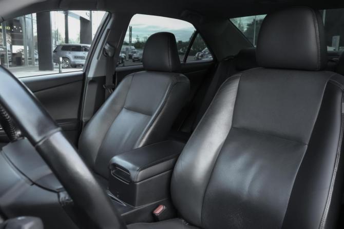 Toyota Camry VII (XV50) Рестайлинг с пробегом 2014 года, цена 1 599 000 рублей, 244095 км, седан, Автокод Объявления