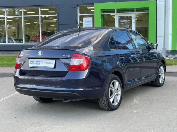 Skoda Rapid I с пробегом 2015 года, цена 875 000 рублей, 176395 км, лифтбек, Автокод Объявления