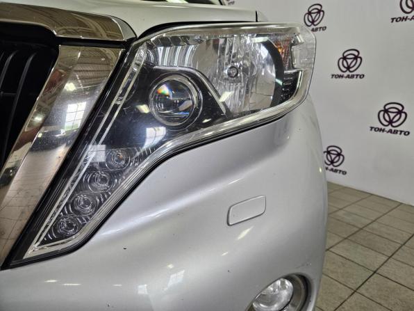Toyota Land Cruiser Prado 150 Series Рестайлинг 1 с пробегом 2014 года, цена 3 561 000 рублей, 141776 км, внедорожник, Автокод Объявления