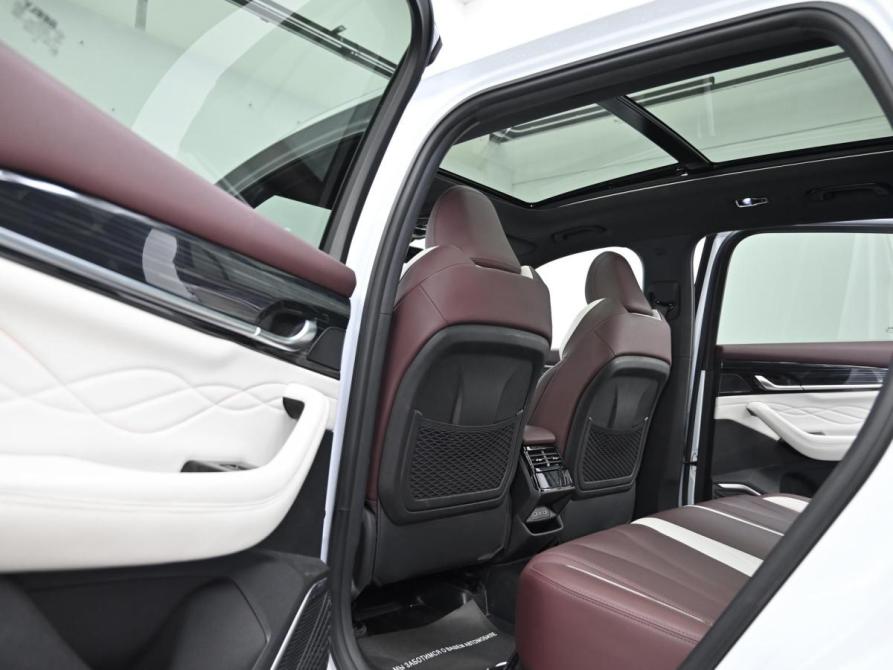 Geely Monjaro I Москва  - изображение 18