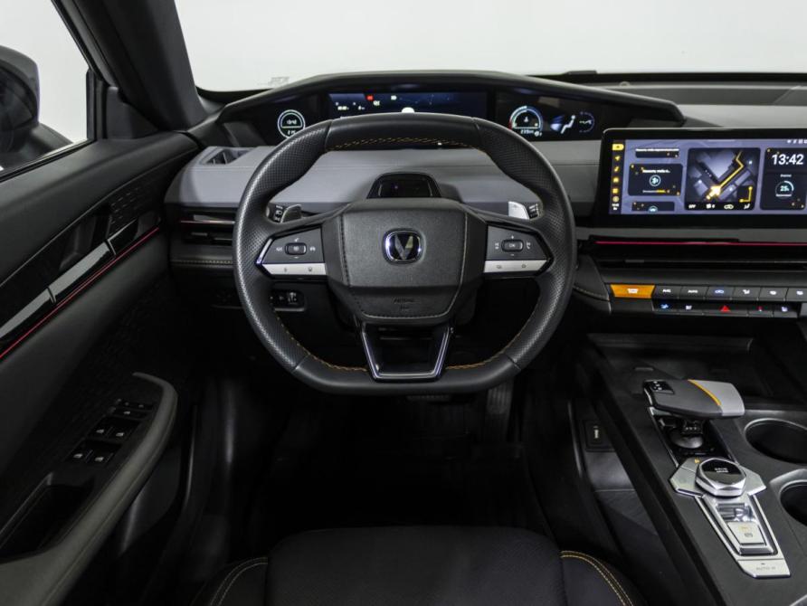 Changan UNI-V I Москва  - изображение 11
