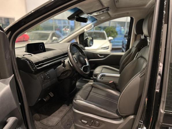 Hyundai Staria I с пробегом 2023 года, цена 6 203 000 рублей, 23608 км, минивэн, Автокод Объявления