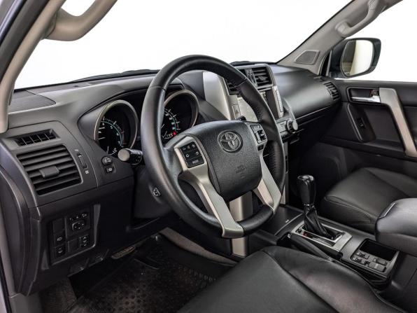 Toyota Land Cruiser Prado 150 Series с пробегом 2013 года, цена 2 550 000 рублей, 397029 км, внедорожник, Автокод Объявления