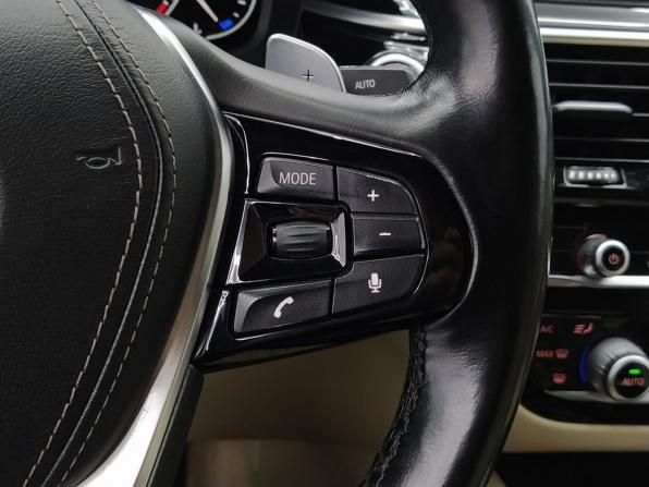 BMW 5 серии VII (G30/G31/G38) с пробегом 2018 года, цена 2 398 000 рублей, 220946 км, седан, Автокод Объявления