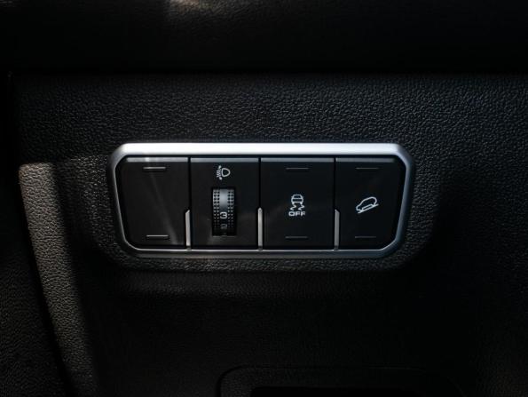 Haval M6 II с пробегом 2023 года, цена 1 555 000 рублей, 131407 км, внедорожник, Автокод Объявления