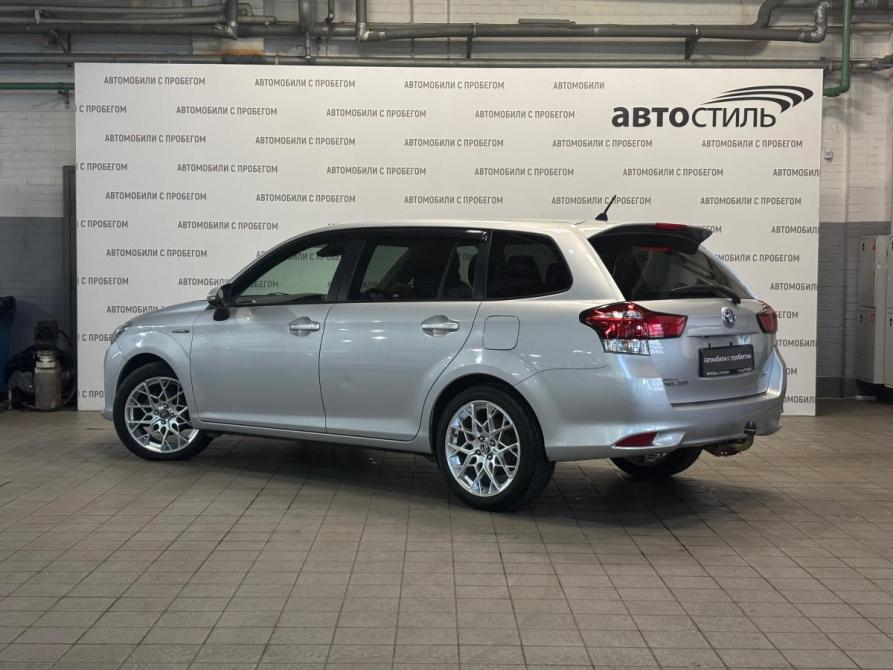 Toyota Corolla XI (E160 E170) Рестайлинг 2 Санкт-Петербург  - изображение 3