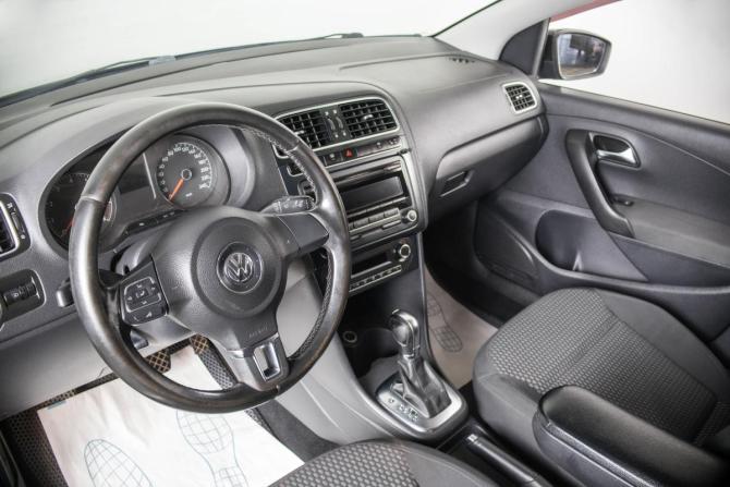 Volkswagen Polo V с пробегом 2012 года, цена 659 000 рублей, 250000 км, седан, Автокод Объявления