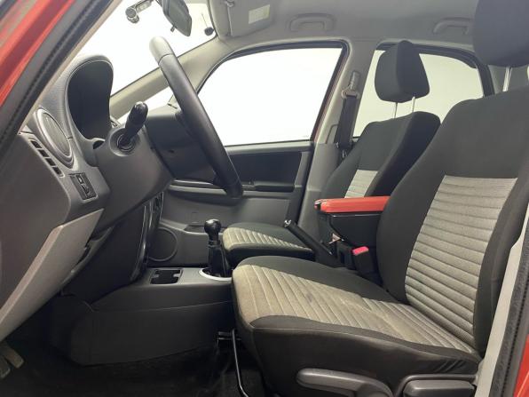 Suzuki SX4 I (Classic) Рестайлинг с пробегом 2012 года, цена 929 000 рублей, 94923 км, хэтчбек, Автокод Объявления