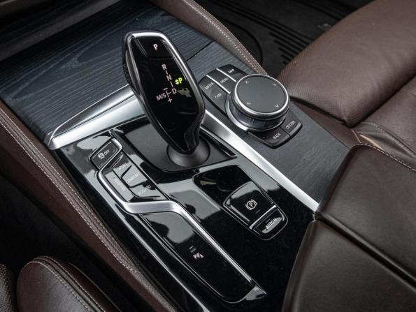 BMW 5 серии VII (G30/G31/G38) Рестайлинг с пробегом 2020 года, цена 4 750 000 рублей, 156227 км, седан, Автокод Объявления