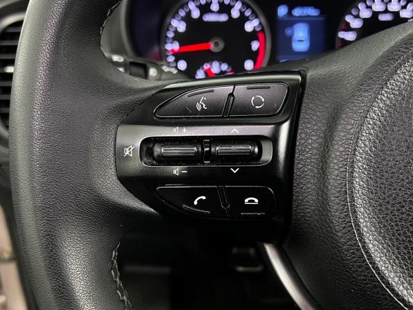 Kia Rio IV с пробегом 2017 года, цена 1 520 000 рублей, 135738 км, седан, Автокод Объявления