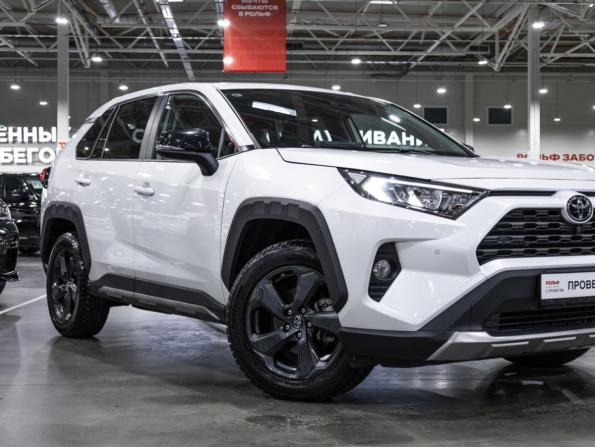 Toyota RAV4 V (XA50) с пробегом 2022 года, цена 3 550 000 рублей, 25394 км, внедорожник, Автокод Объявления
