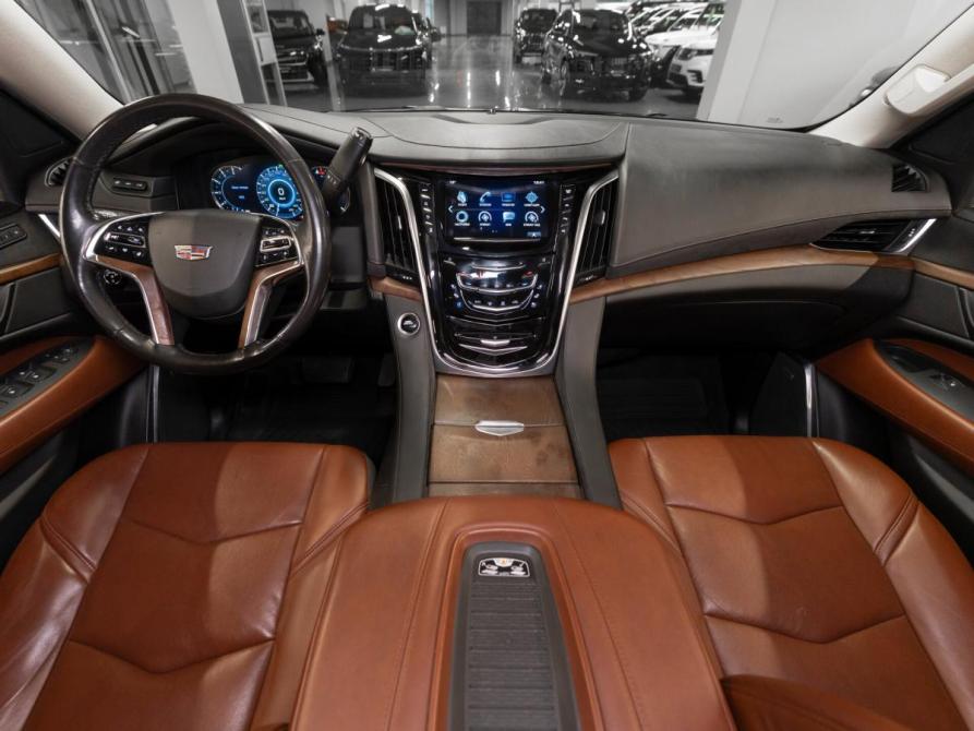 Cadillac Escalade IV Москва  - изображение 8