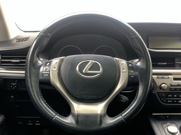 Lexus ES VI с пробегом 2013 года, цена 1 879 000 рублей, 164571 км, седан, Автокод Объявления