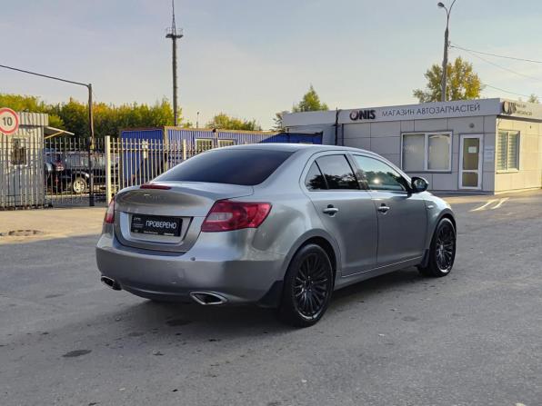 Suzuki Kizashi с пробегом 2010 года, цена 732 000 рублей, 229385 км, седан, Автокод Объявления