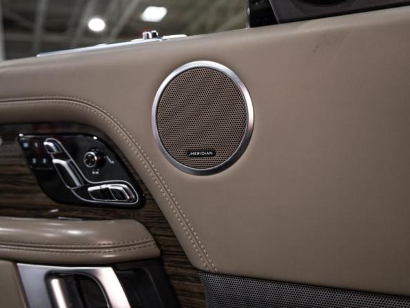 Land Rover Range Rover IV Рестайлинг с пробегом 2019 года, цена 6 800 000 рублей, 151970 км, внедорожник, Автокод Объявления