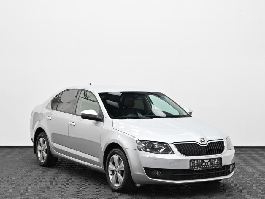Skoda Octavia III (A7) Москва  - изображение 1