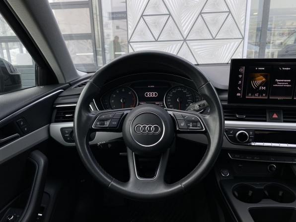 Audi A4 V (B9) Рестайлинг с пробегом 2020 года, цена 2 129 000 рублей, 168836 км, седан, Автокод Объявления