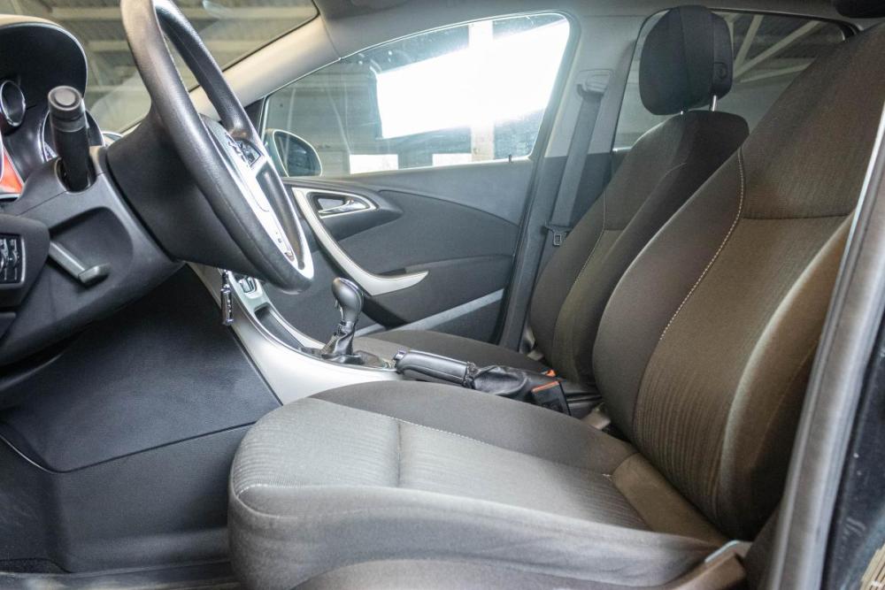 Opel Astra J Уфа  - изображение 18
