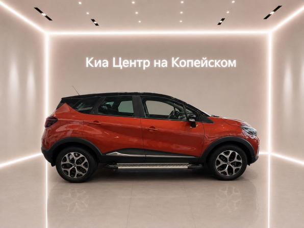 Renault Kaptur I с пробегом 2017 года, цена 1 395 000 рублей, 140000 км, внедорожник, Автокод Объявления
