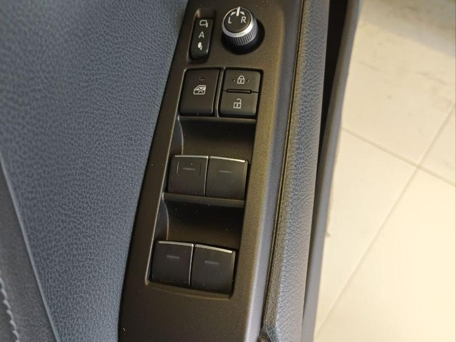 Toyota Camry VIII (XV70) Рестайлинг Челябинск  - изображение 22