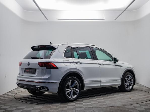 Volkswagen Tiguan II Рестайлинг с пробегом 2021 года, цена 3 490 000 рублей, 92341 км, внедорожник, Автокод Объявления