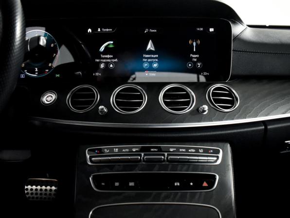 Mercedes-Benz E-Класс V (W213 S213 C238) Рестайлинг с пробегом 2021 года, цена 4 935 000 рублей, 36016 км, седан, Автокод Объявления