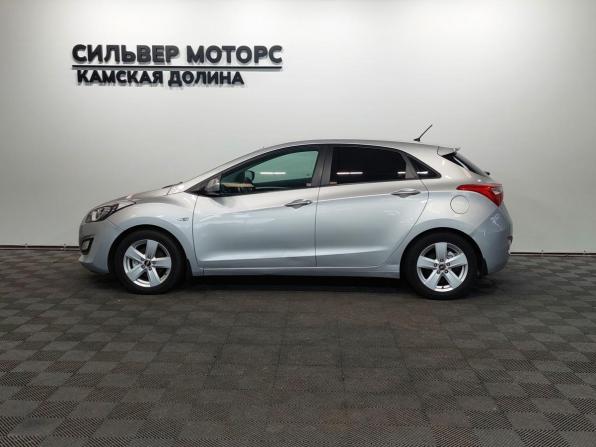 Hyundai i30 II Рестайлинг с пробегом 2016 года, цена 999 000 рублей, 159800 км, хэтчбек, Автокод Объявления